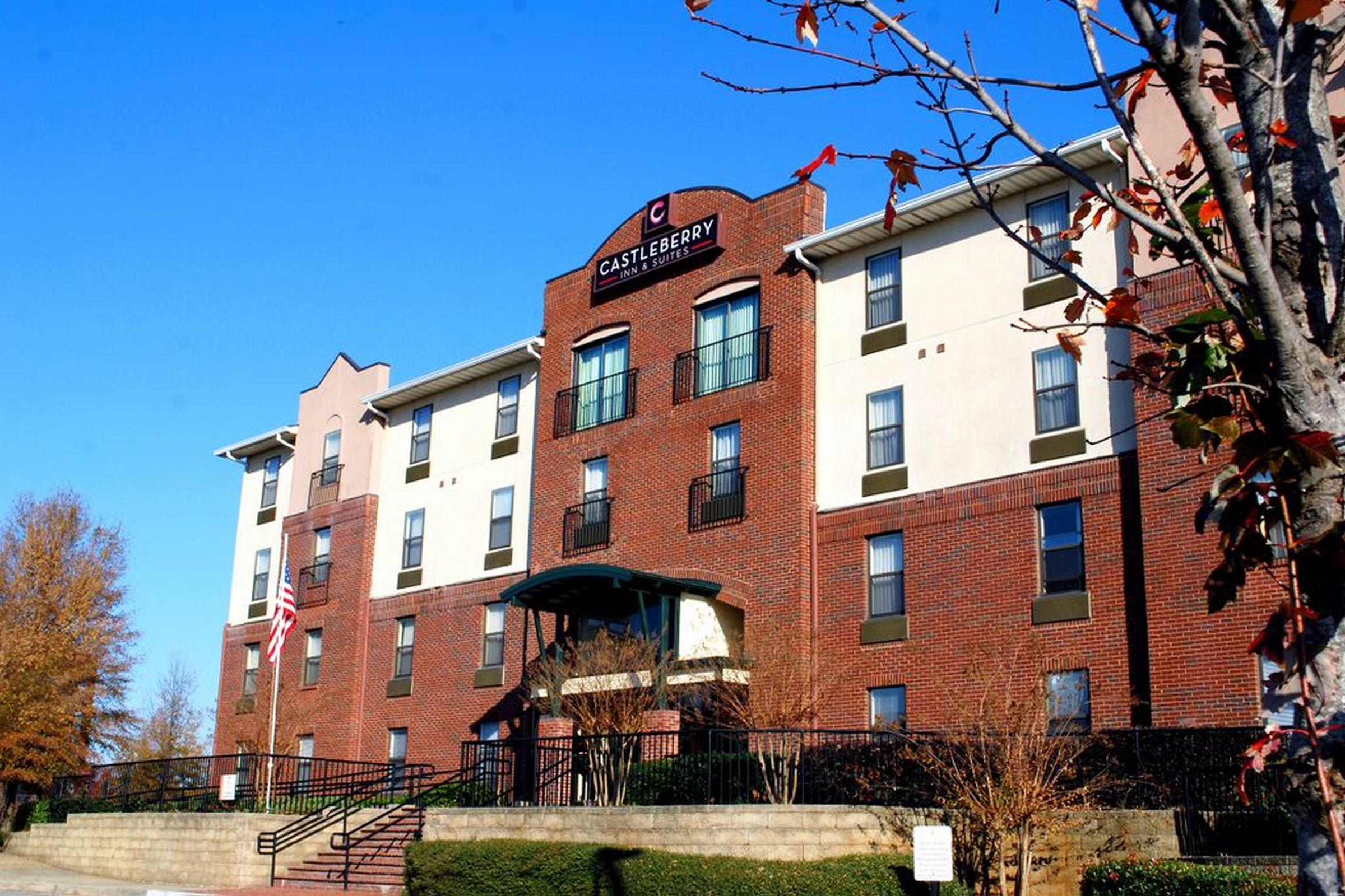 Clarion Inn & Suites Atlanta Downtown Exterior foto